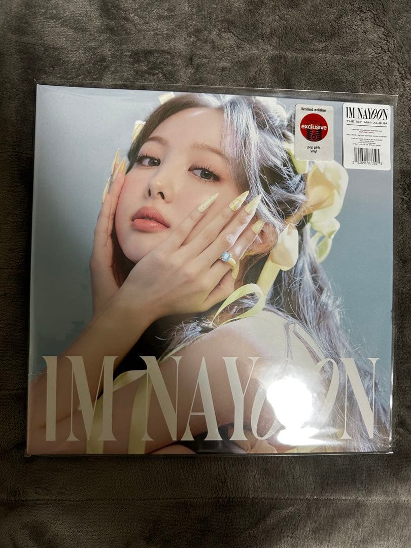 【IM NAYEON レコード　海外限定版】