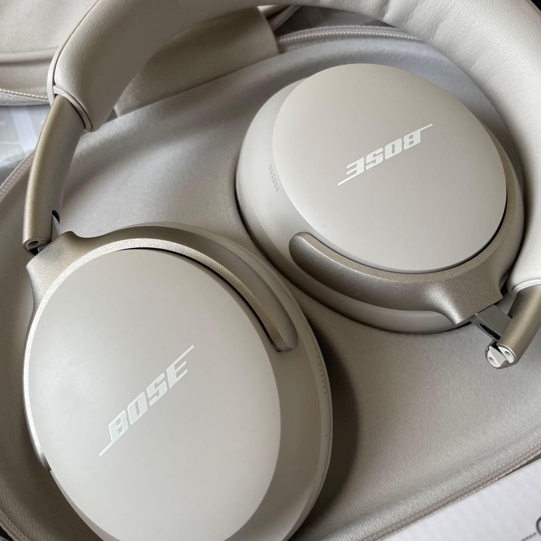 Bose QuietComfort Ultra ホワイトスモーク