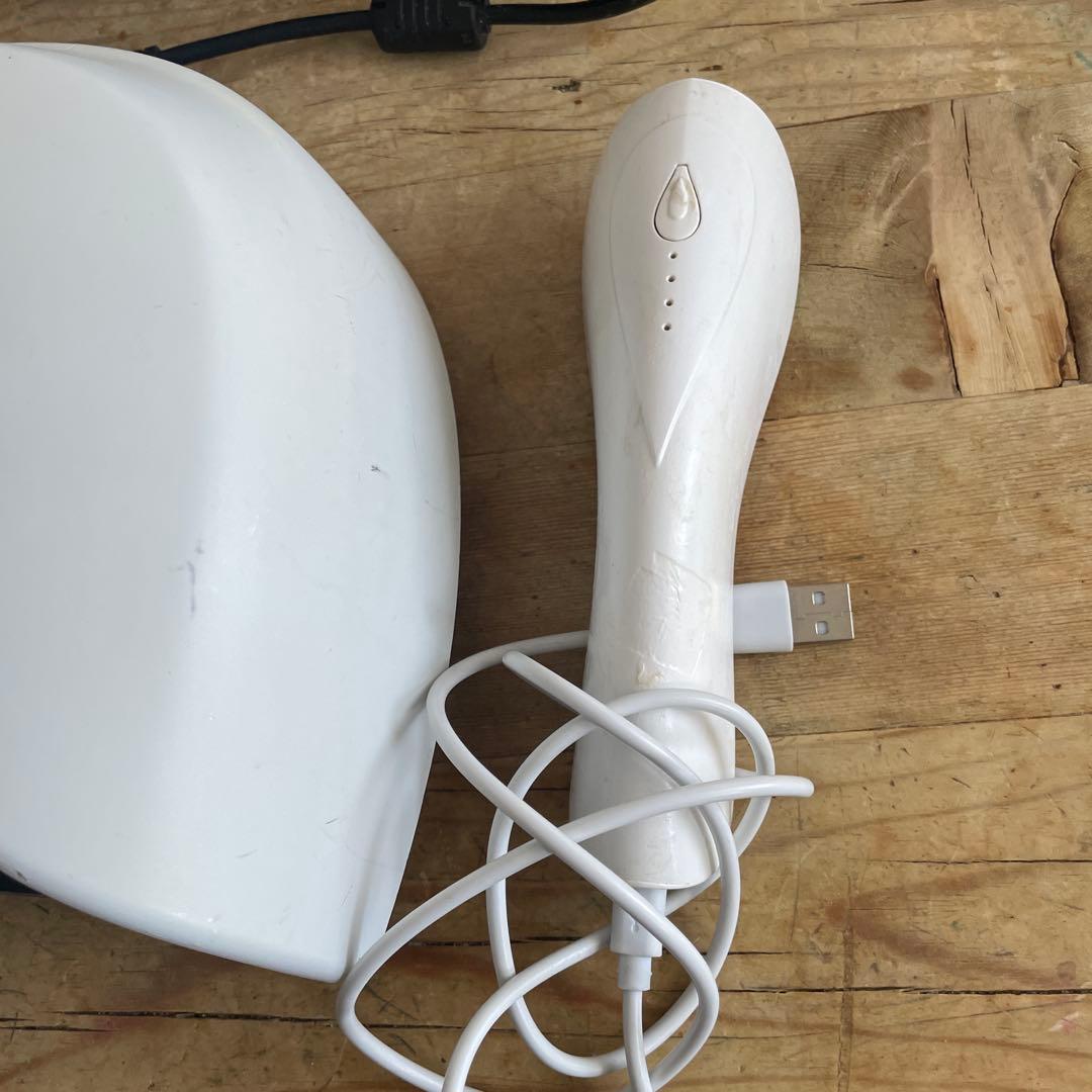 SHINY GEL HYBRID UV/LEDライト　有線とおまけ