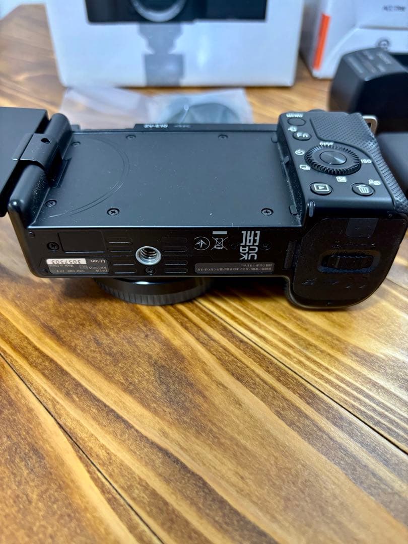 SONY ミラーレスカメラ ZV-E10 予備バッテリー付き