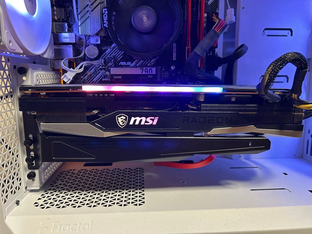 RADEON RX6800 16GB GDDR6 グラフィックボード(箱無し)