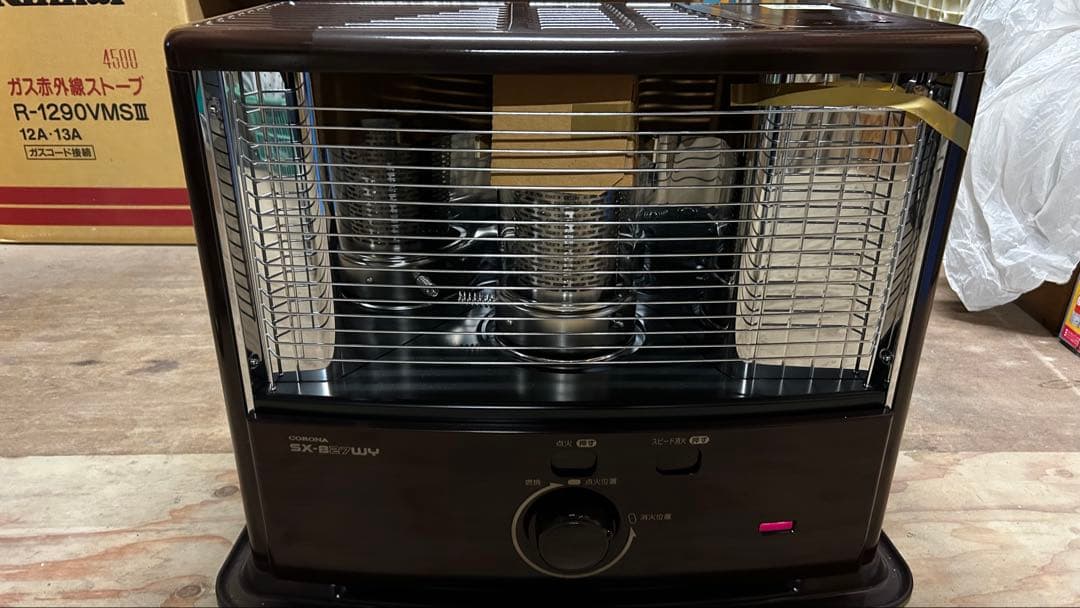 新品未使用　コロナ　石油ストーブ