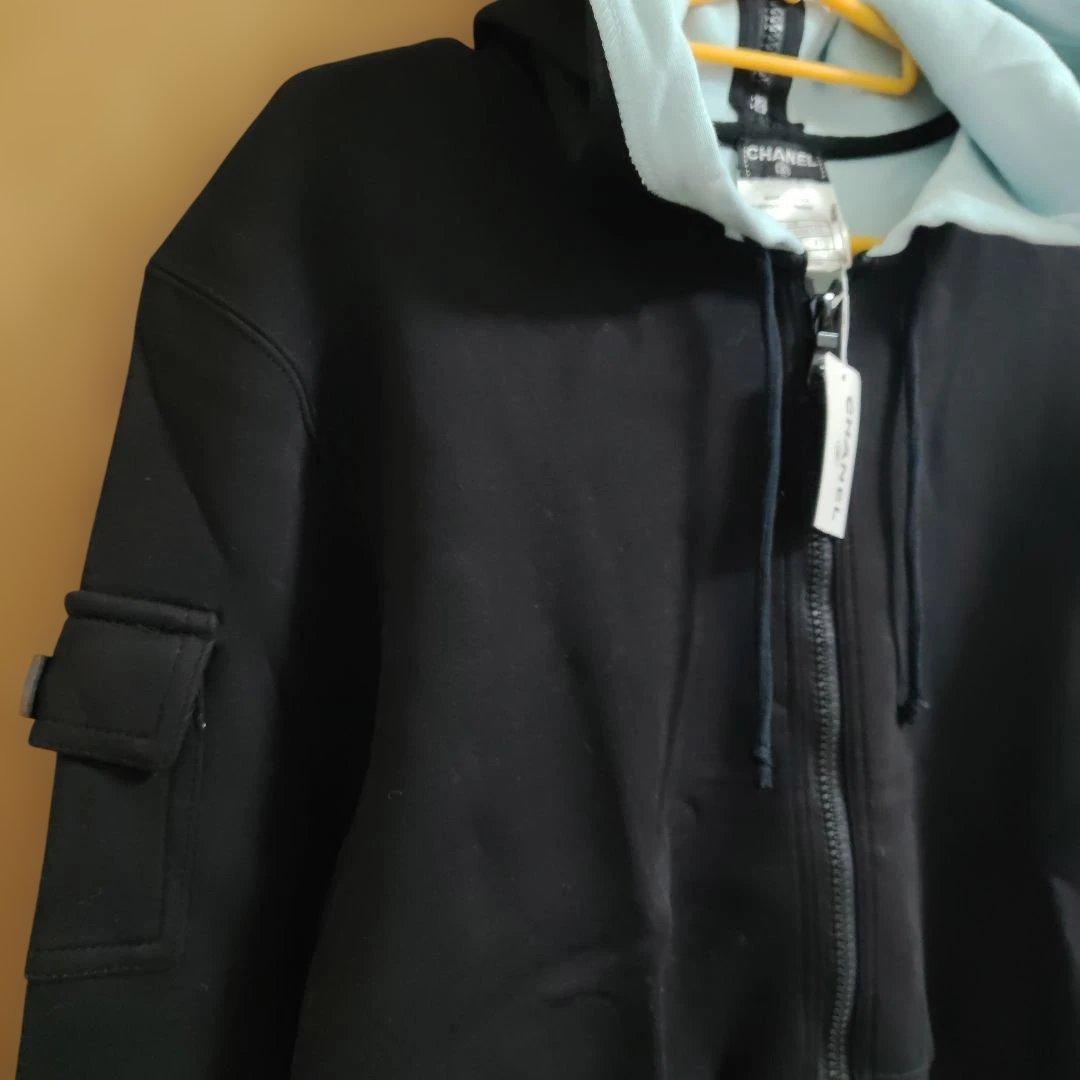 シャネル CHANEL ジップアップ パーカー スウェット 長袖黒ブラック水色