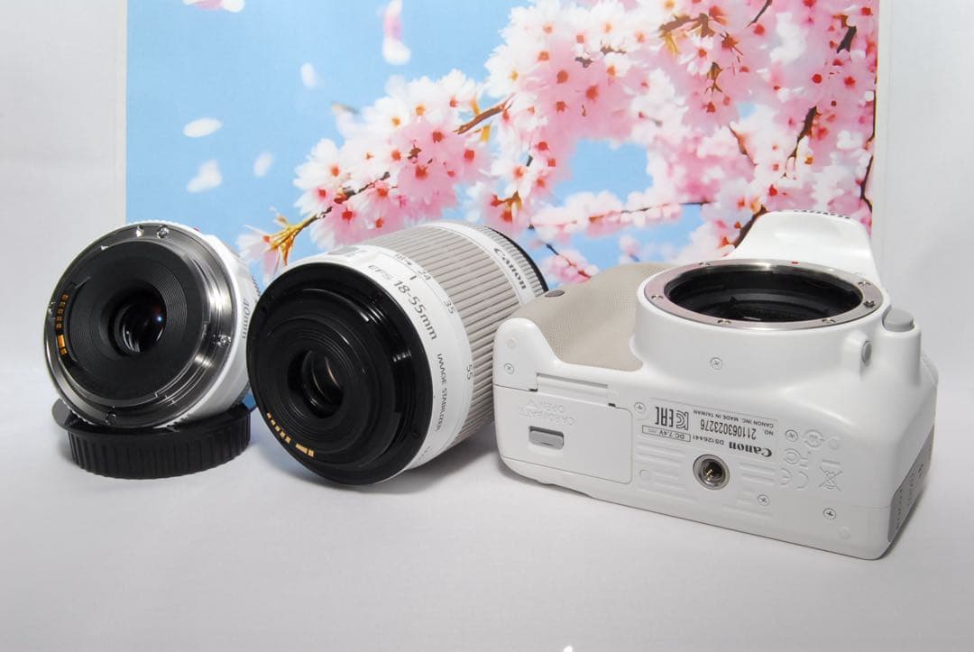 レンズ2本付き❤️Canon Kiss X7❤️ホワイト❤️ダブルレンズキット