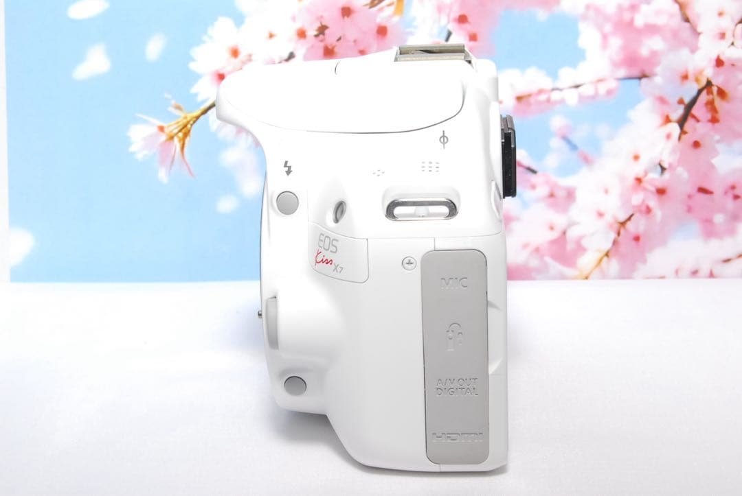 レンズ2本付き❤️Canon Kiss X7❤️ホワイト❤️ダブルレンズキット