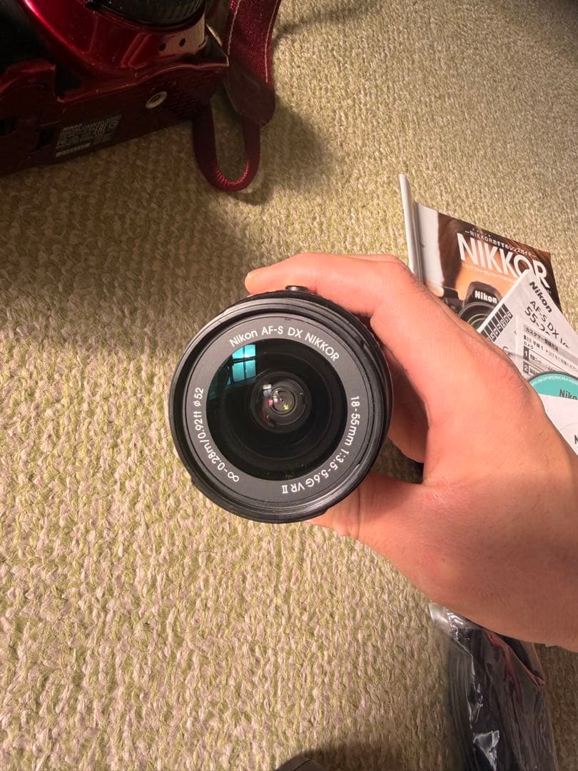 Nikon D3300 デジタル一眼レフセット　単焦点レンズ　ストロボ付き