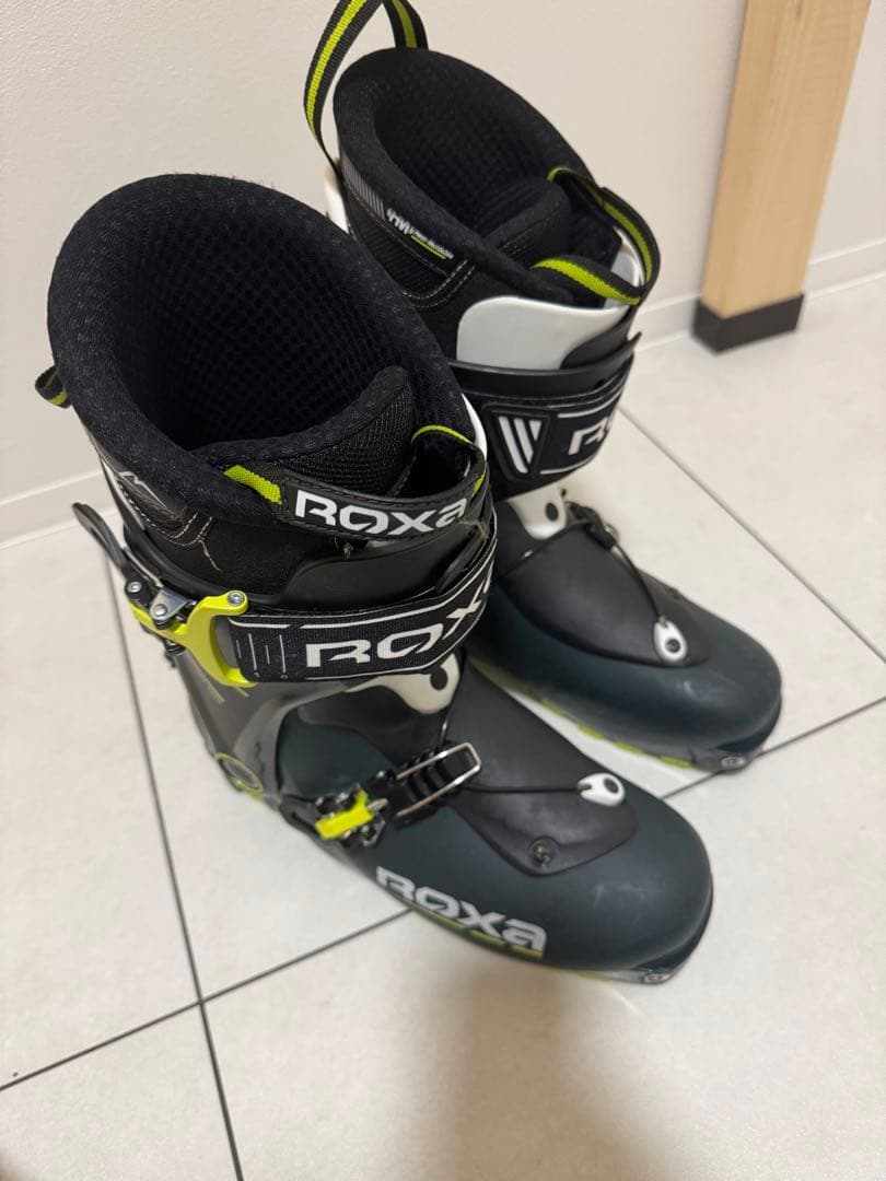 バックカントリースキーブーツ　スキー用ブーツ 27.5cm 299mm メンズ