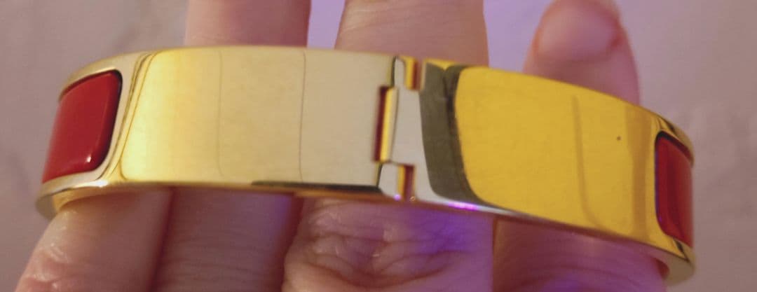 HERMES　クリックバングル　赤