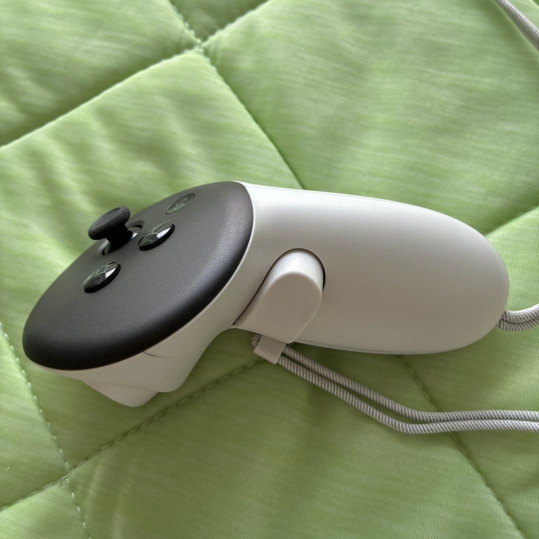  Quest 3s 128‪GB 本体とコントローラーだけ