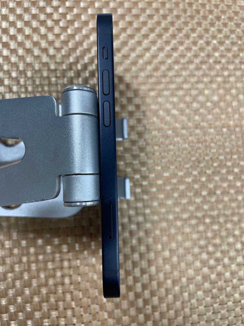 iPhone 12 mini 64 GB ブラックSIMフリー【2970】