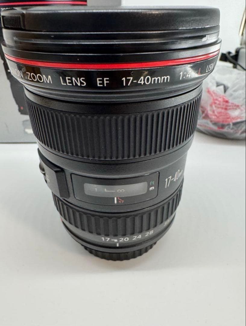 Canon EF 17-40mm f/4L USM レンズ