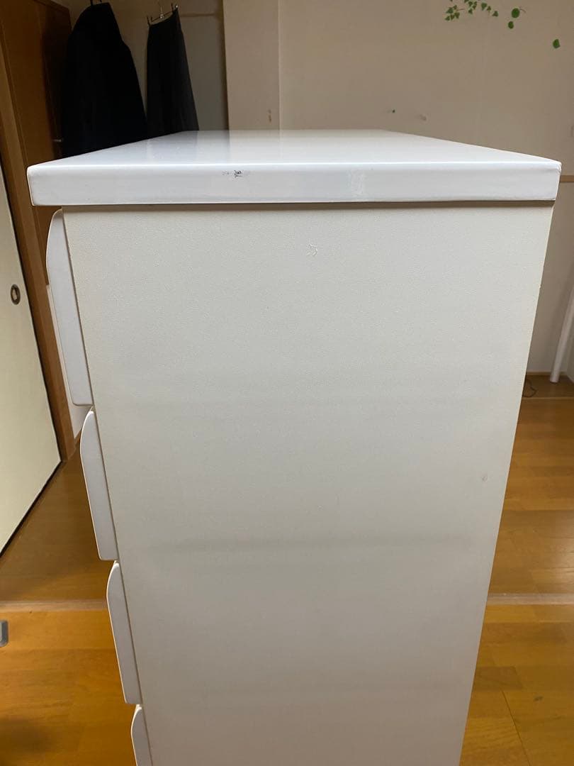 ニトリ　ホワイトハイチェスト