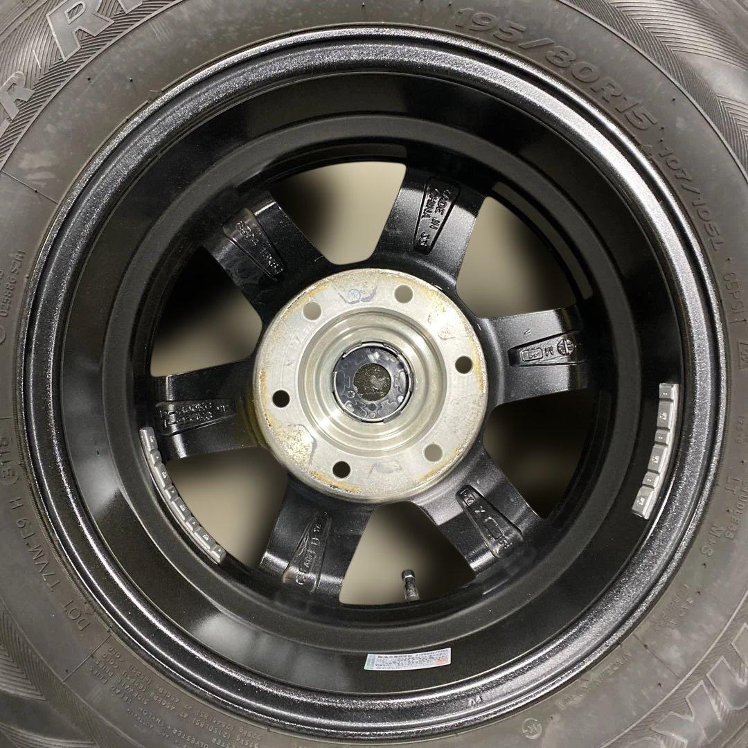 中古バリ溝ハンコックスタッドレスセット195/80R15LT 200系ハイエース