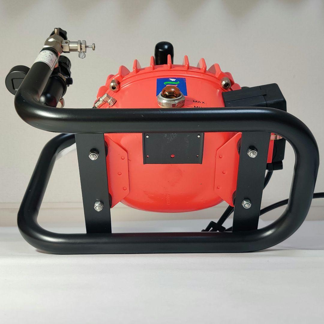 【ほぼ未使用】レトラ 5/17 静音コンプレッサー（赤）