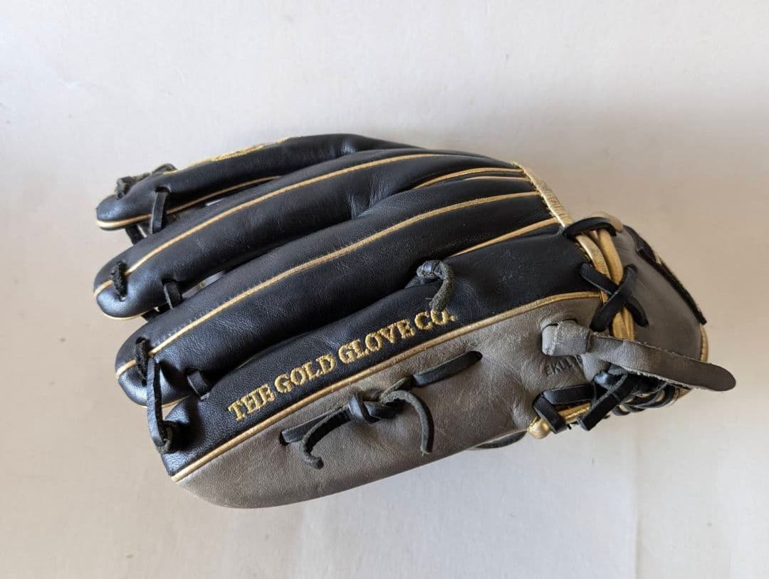 美品 Rawlings 軟式グローブ 黒/グレー/ゴールド