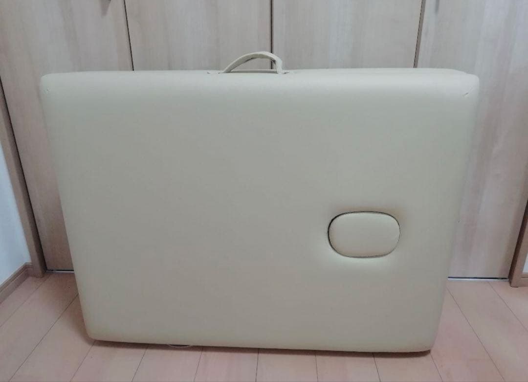 施術ベッド【手渡し9000円】エステ　マッサージ