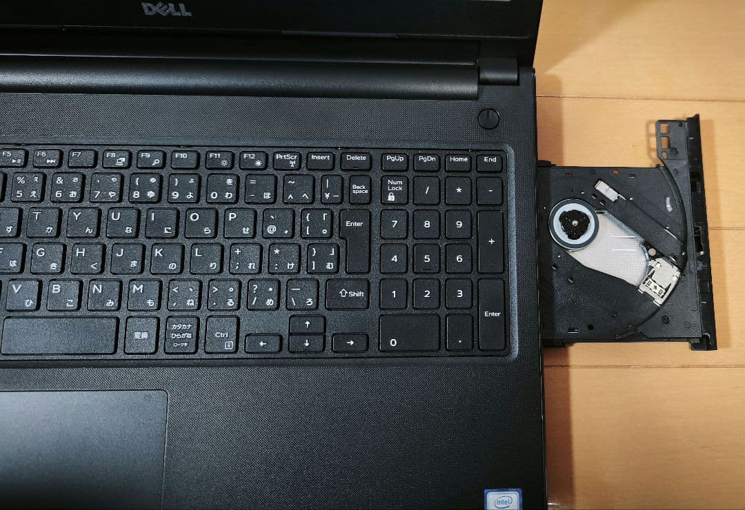 Windowsノート本体 DELL inspiron15 3567 8GB/1T