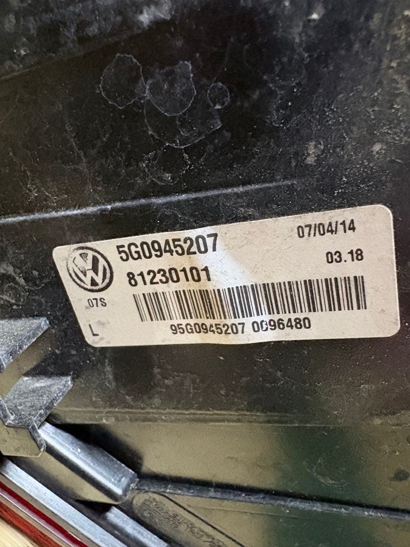 ゴルフ7 GTI 前期　純正テール　中古