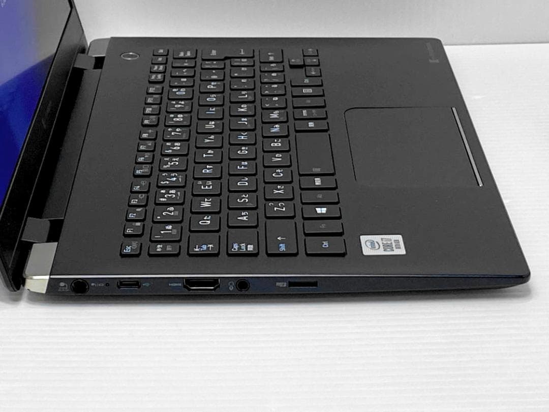 第10世代Core i7 dynabook G83/FR 16G SSD256G