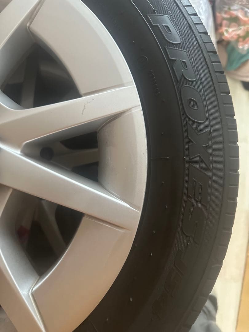 プリウスα　純正タイヤホイール　205/60R16 4本セット