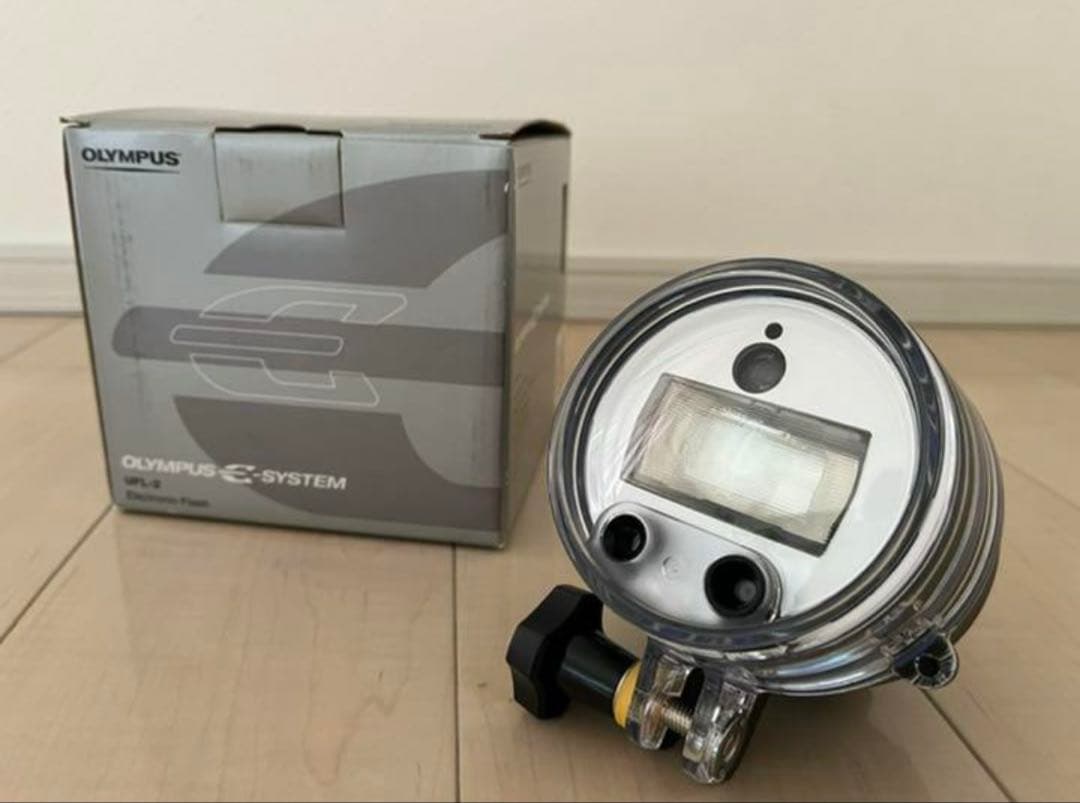 水中専用フラッシュ　UFL-2