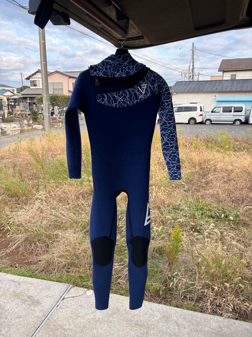 DON7243 セブンウェットスーツ