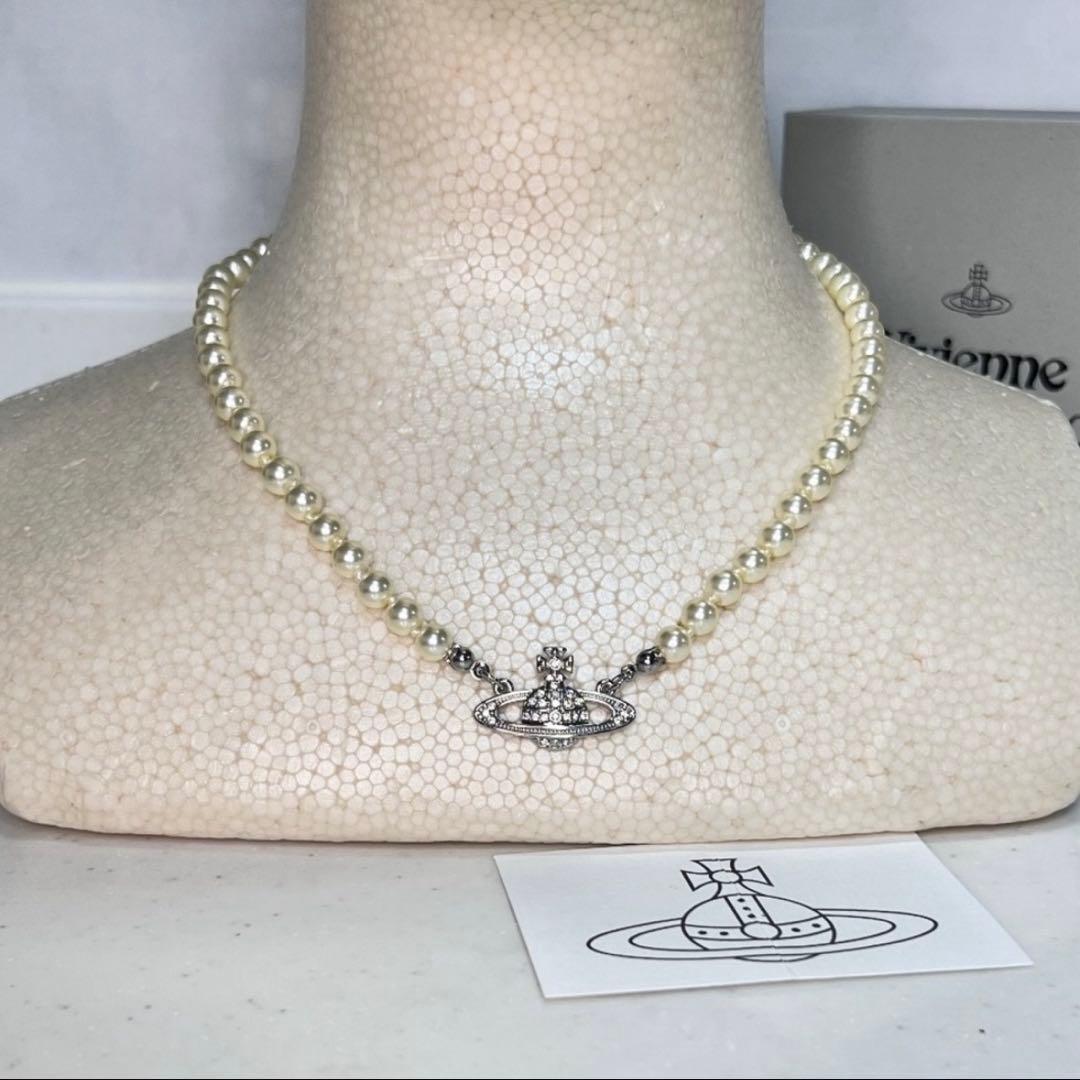 Vivienne Westwood ヴィヴィアンウエストウッド　パールネックレス