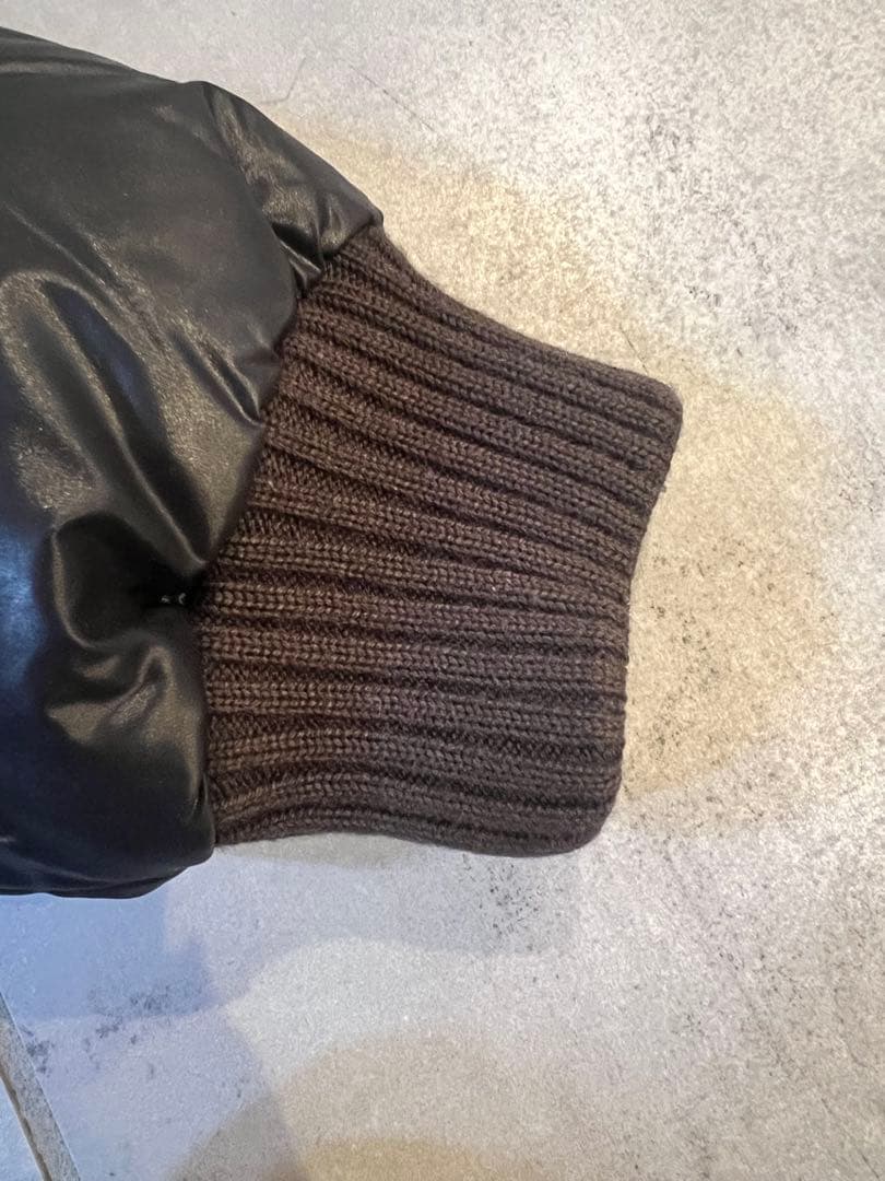 美品DUVETICA（デュベティカ）POLLUCE ブラックダウンジャケット50