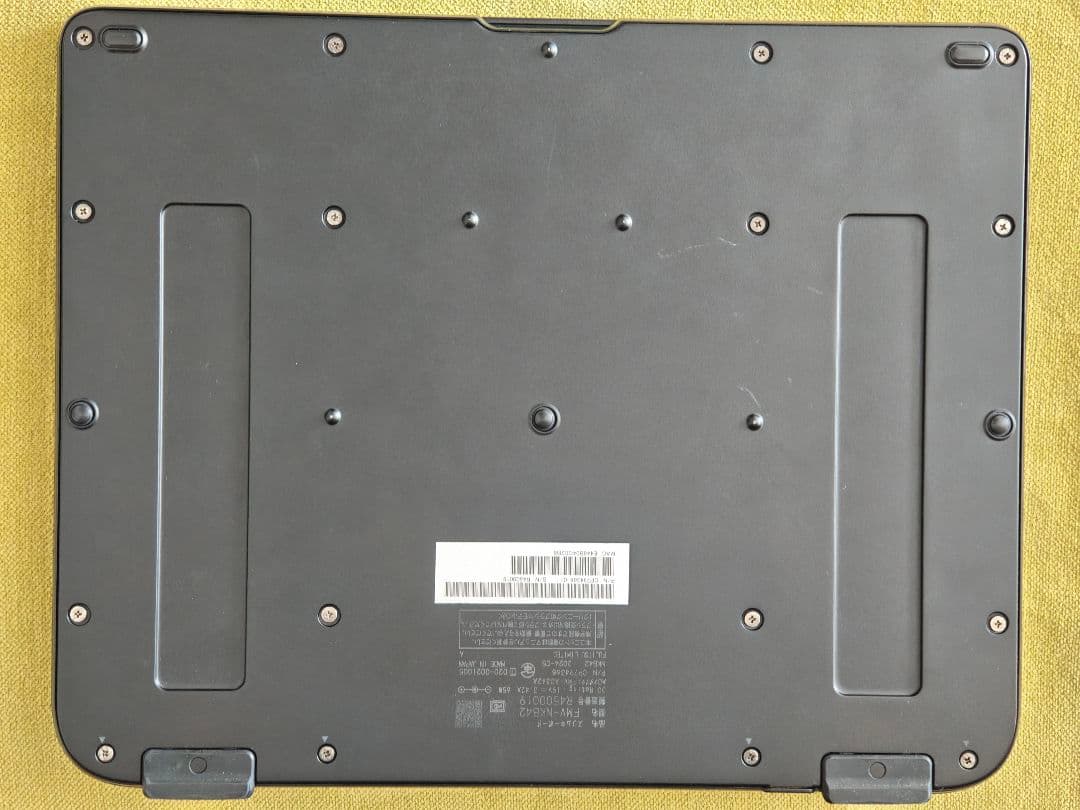 富士通 LIFEBOOK Q7311/FB（2022年モデル）i5 / 8GB