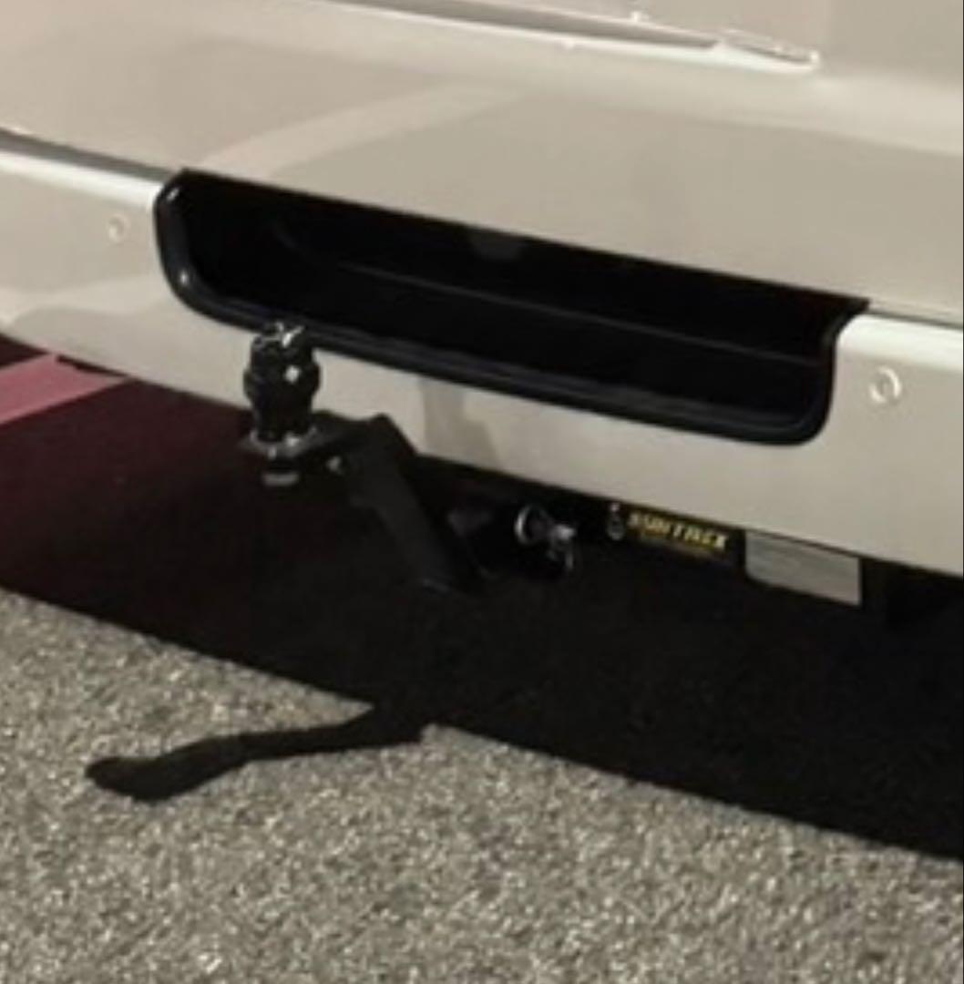 k*.様 ハイエース　ヒッチメンバー　200系