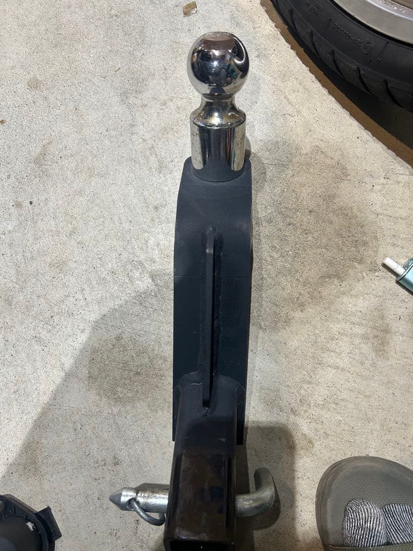 k*.様 ハイエース　ヒッチメンバー　200系