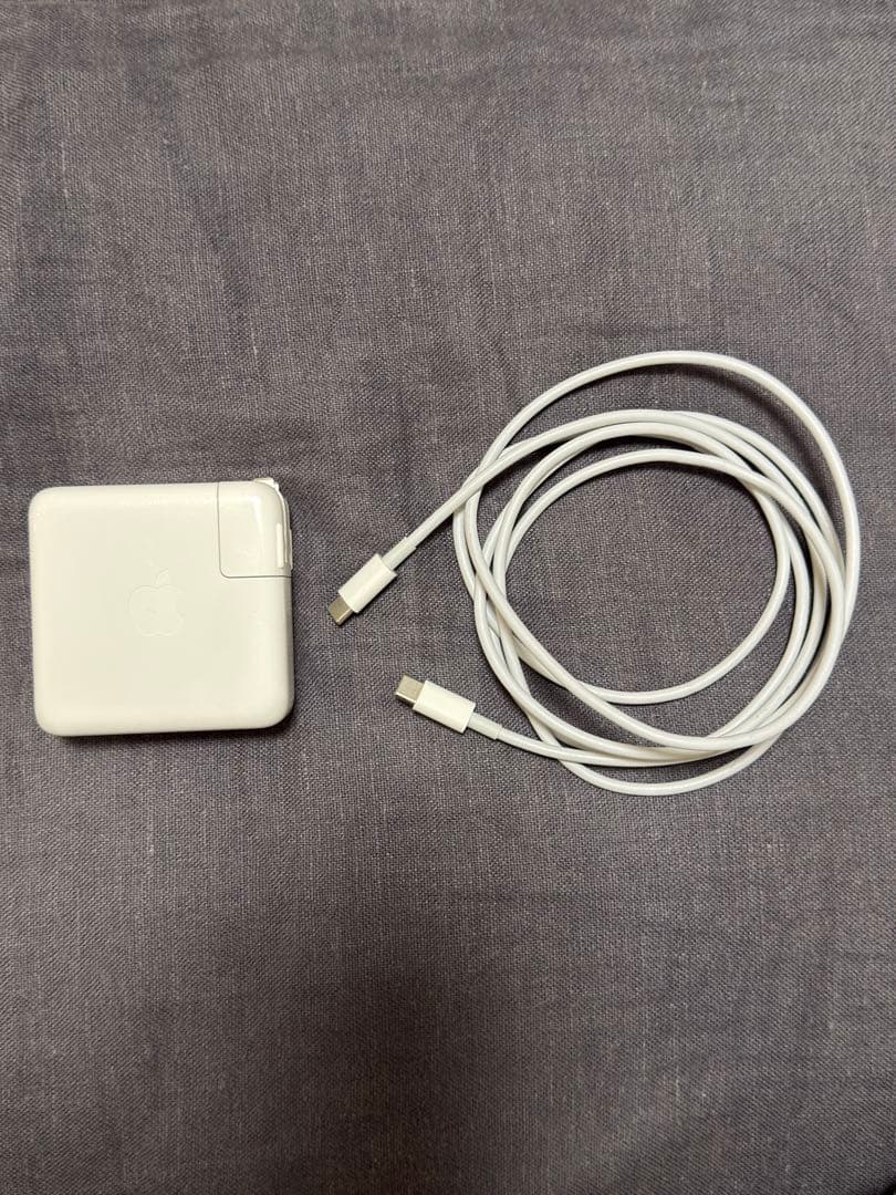 バッテリー99% MacBookPro 2020 M1 13inch 512GB