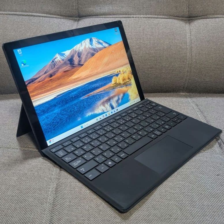 Surface Pro 7 i5 8GB 256GBタイプカバー付き c