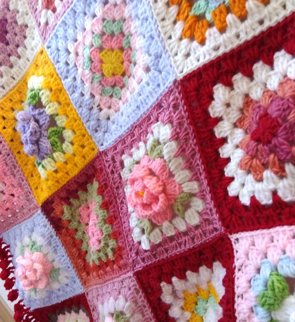 カラフル グラニースクエア ブランケットお花のベットカバー