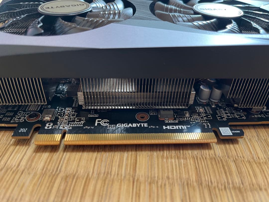 グラフィックボード・グラボ・ビデオカード GIGABYTE Radeon RX7600 8G