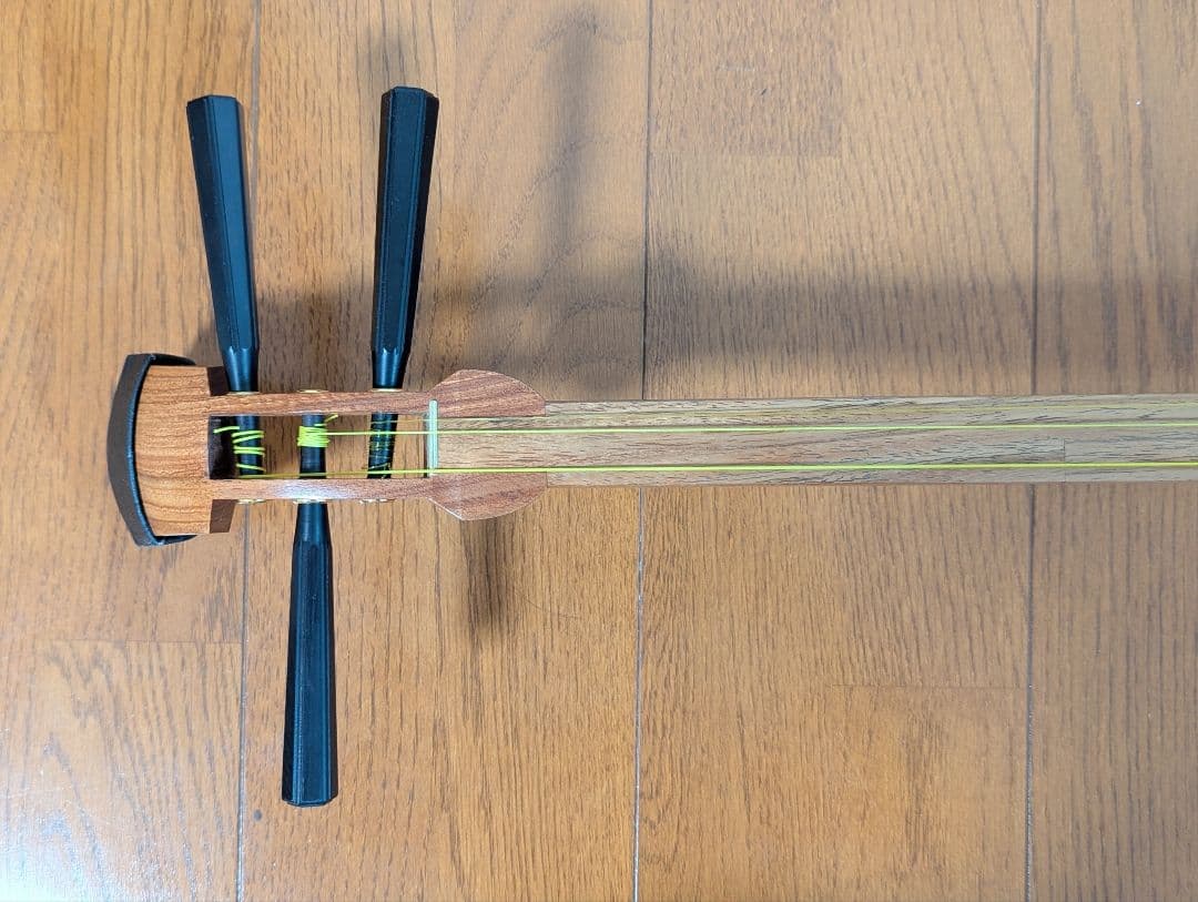 三味線 中棹 花梨 和楽器 弦楽器 ソフトケース付き 高級