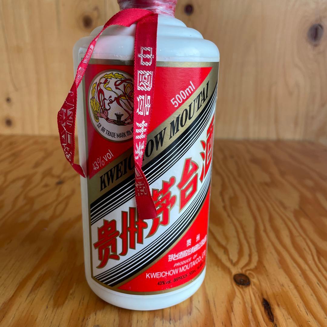 Kweichow Moutai 500ml アルコール43% グラス2個セット