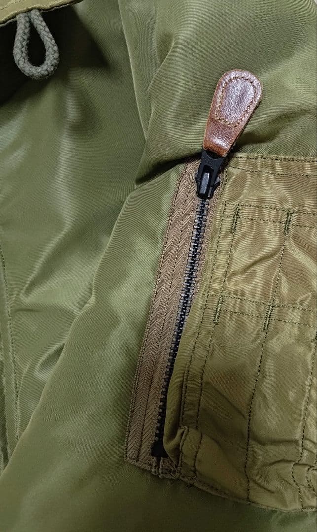 UNITED CARR N-3B（Sサイズ）