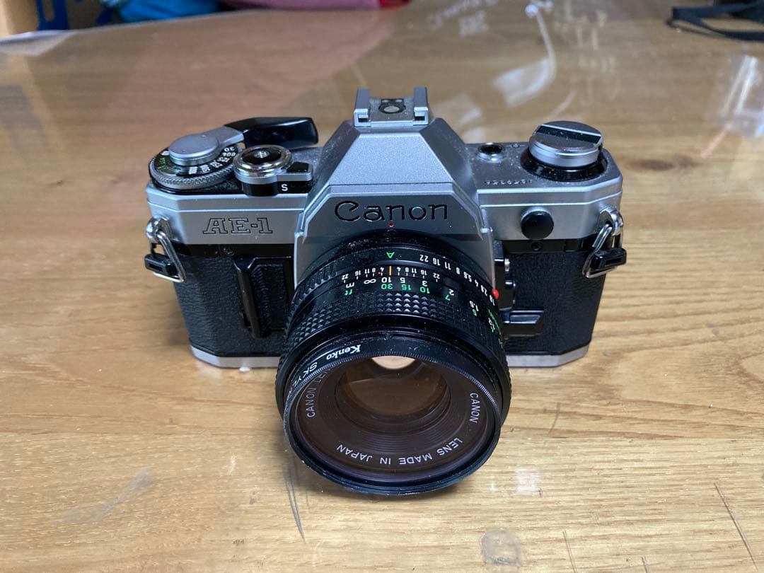 キャノンAE1とレンズ