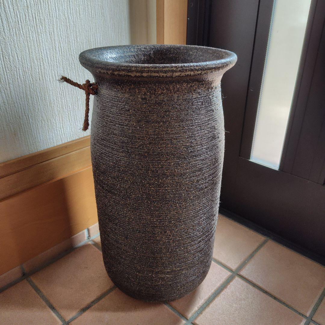 【シフォンケーキ】信楽焼　陶器　傘立て　玄関　素朴　重厚感