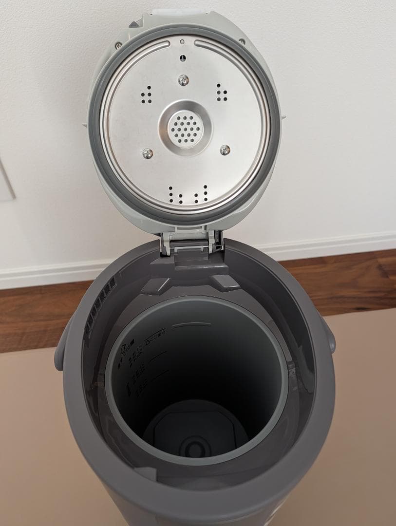 【ほぼ新品】スチーム式加湿器　EE-DD50-HA（メーカーによるメンテ済）