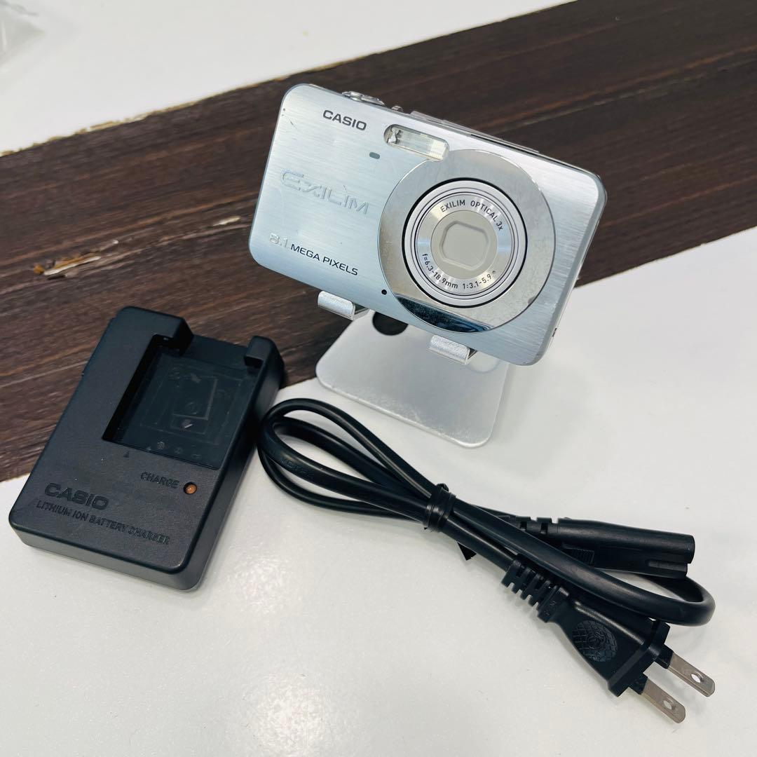 CASIO オールドコンパクトデジタルカメラex-z80 ブルー
