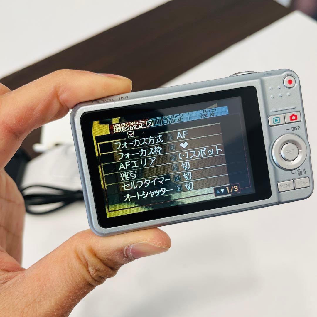 CASIO オールドコンパクトデジタルカメラex-z80 ブルー