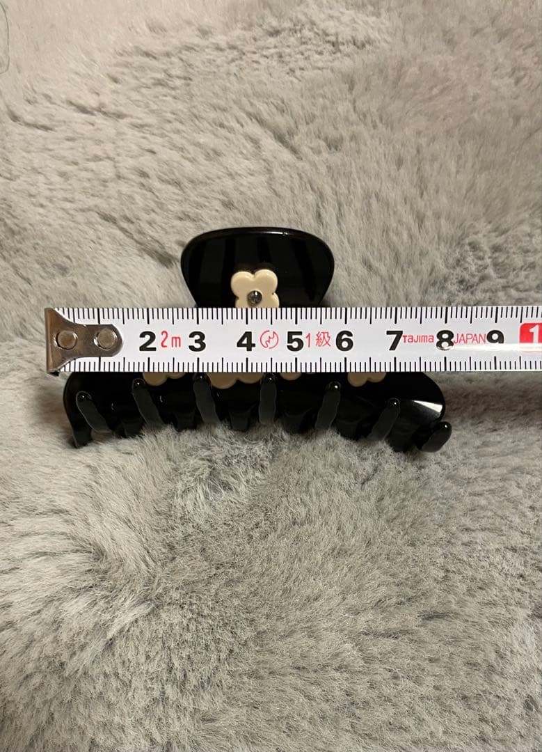 アレキサンドルドゥパリヘアクリップ