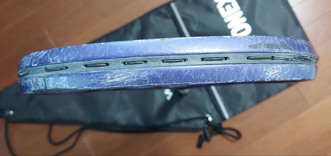 YONEX ボルトレイジ 7VS　アメジスト