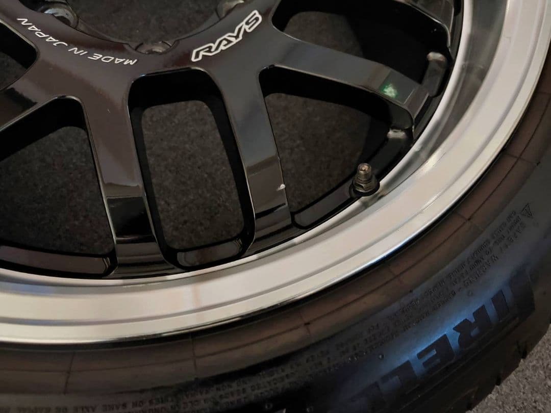 ととパパ　ハイエース用 RAYS A LAP　07X　6穴 4本