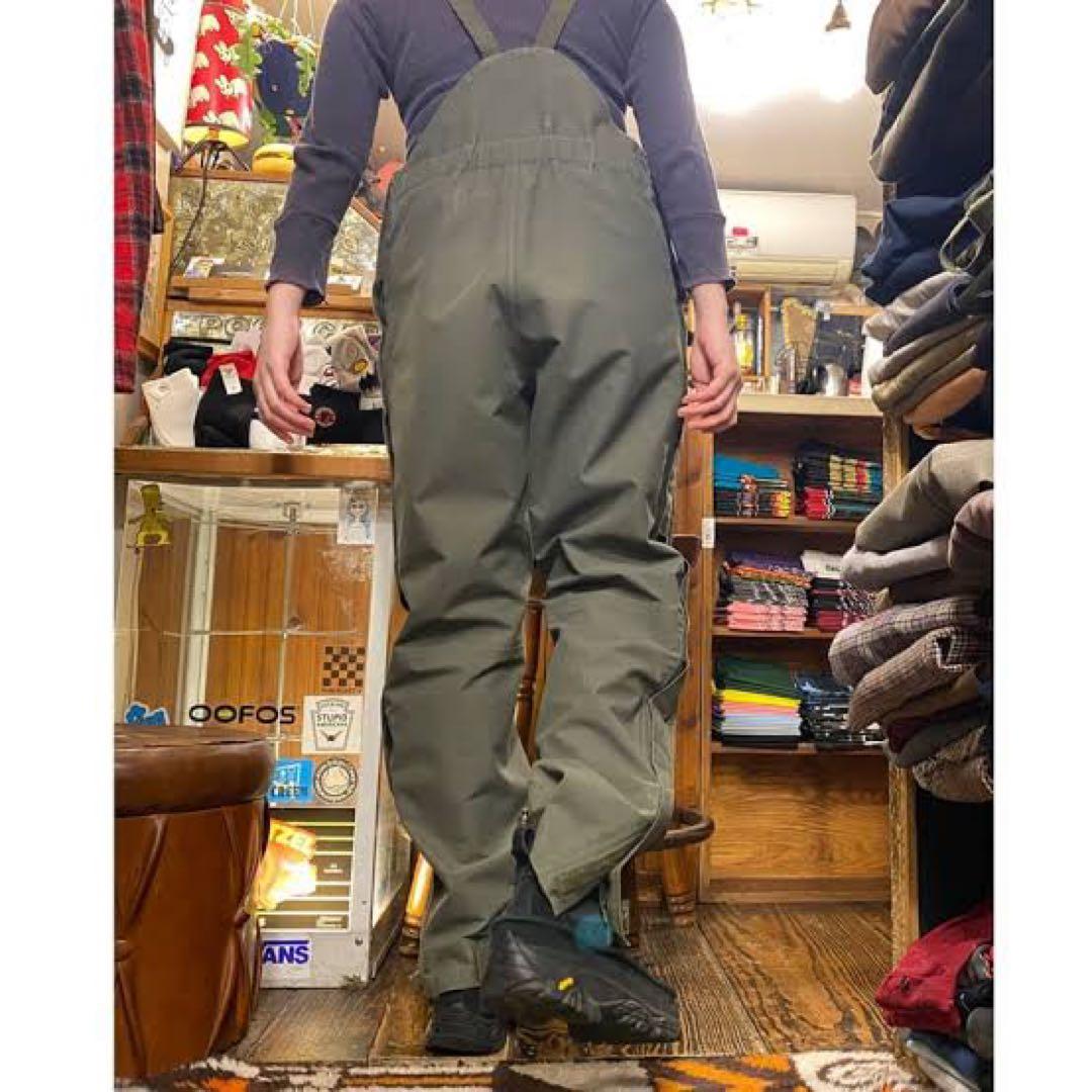 純正オーストリア軍 ゴアテックス　オーバーパンツ