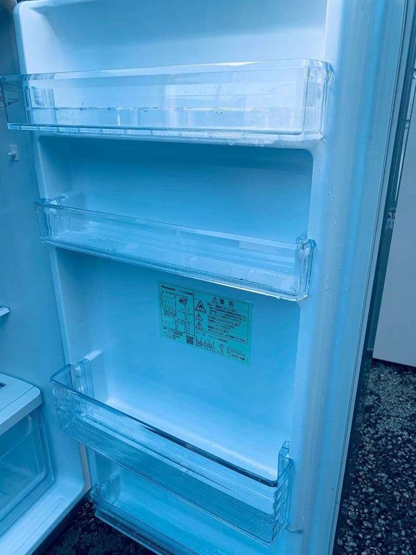 送料設置無料　Panasonic ノンフロン冷凍冷蔵庫　NR-B251T-SS