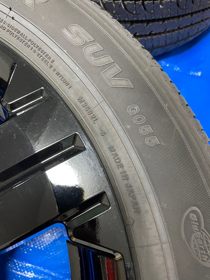 三菱デリカD5 シャモニー タイヤ ホイール 4セット【新車外し】