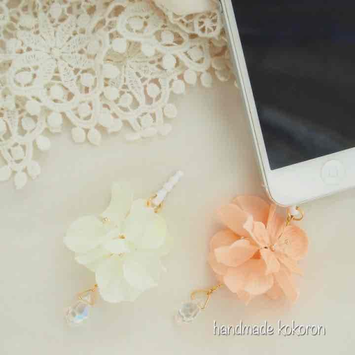 【購入✖︎】他サイトにて完売しました オーロラ雫&フラワーforイヤホンジャック